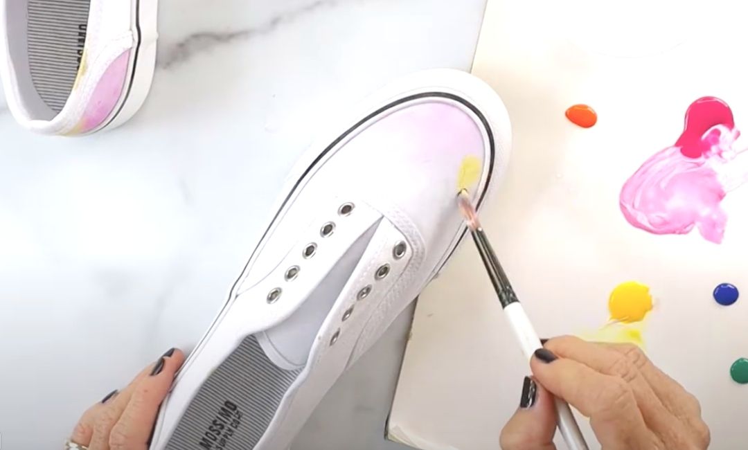 How to Paint Shoes using Watercolor • Bella Branch DIY